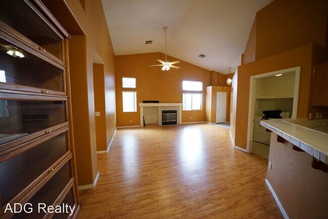 Building Photo - 2 br, 2 bath House - 4059 Radbourne Ave Pa...