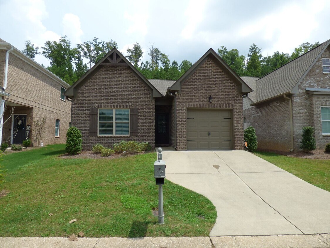 Foto principal - 5476 Park Side Rd