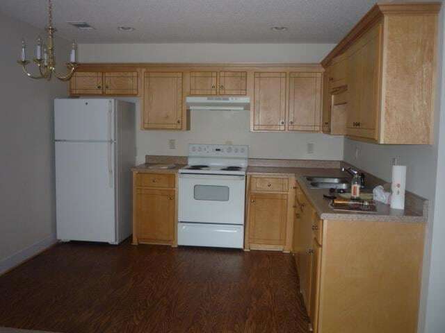 Building Photo - 1113 Kelly Dr