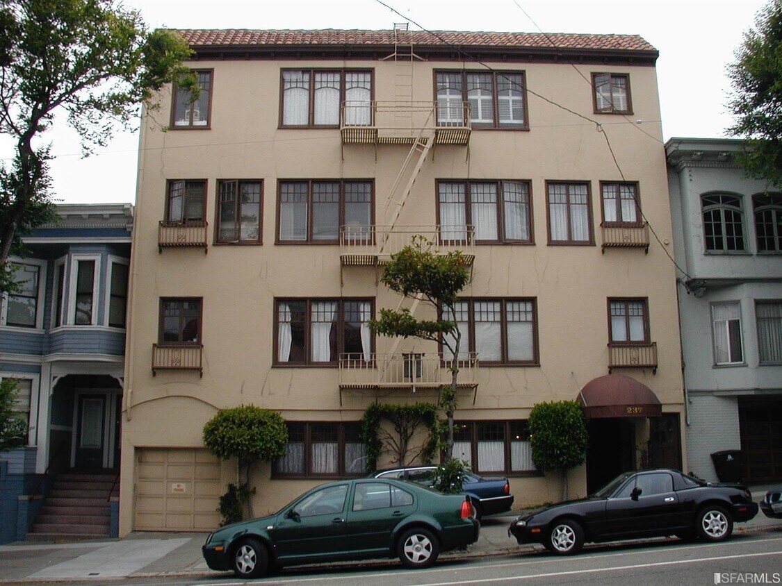 Primary Photo - 237 Arguello Blvd
