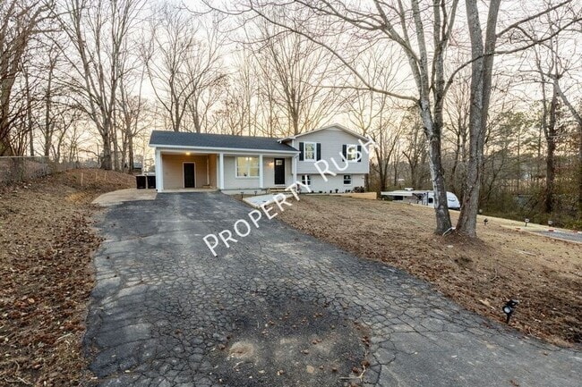 Foto del edificio - 2290 Malibu Dr SE