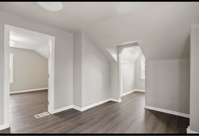 Foto del edificio - 8131 Coyle St