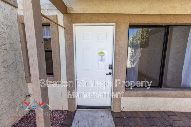 Building Photo - 7803 E Keim Dr