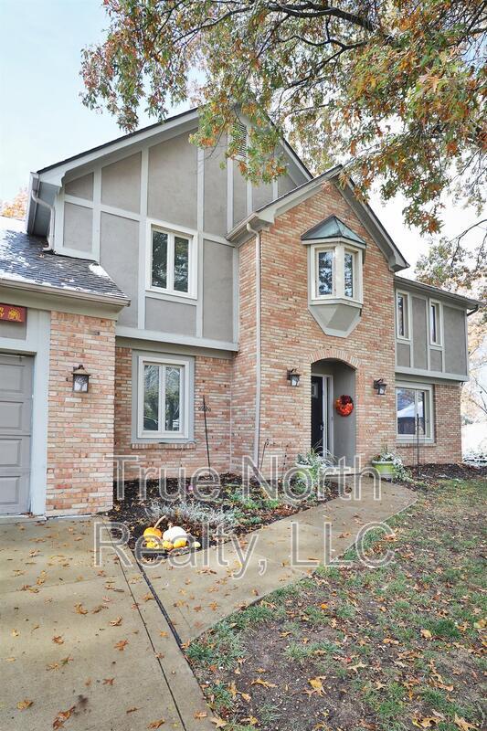 Foto del edificio - 453 Buckhorn Ct