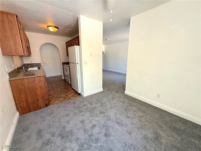 Foto del edificio - 1846 N Decatur Blvd