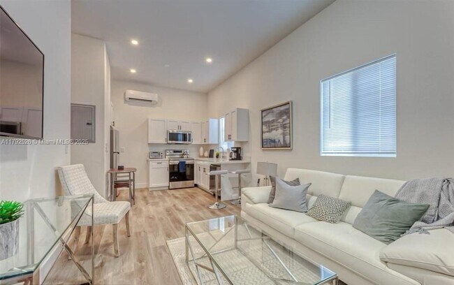 Foto del edificio - 830 SE 14th St
