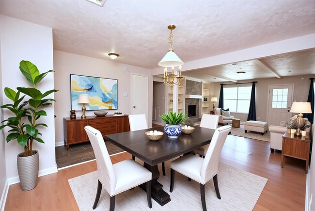 Foto del edificio - 614 Dalewood Dr