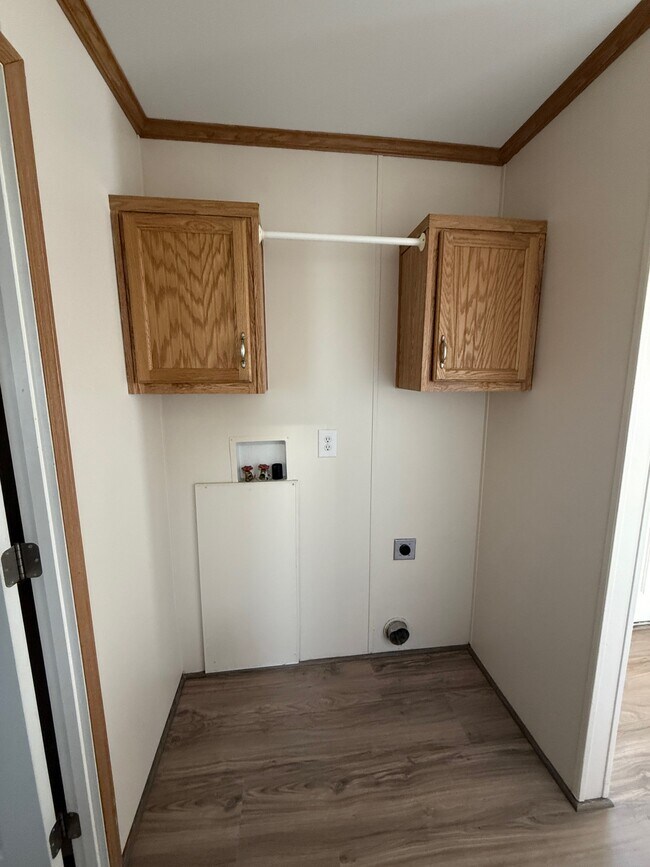 Foto del edificio - 48 Finch St