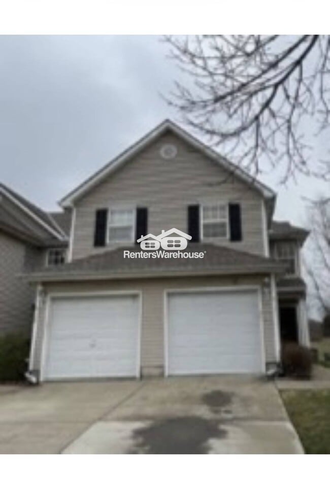 Building Photo - 8127 N Lawn Ave