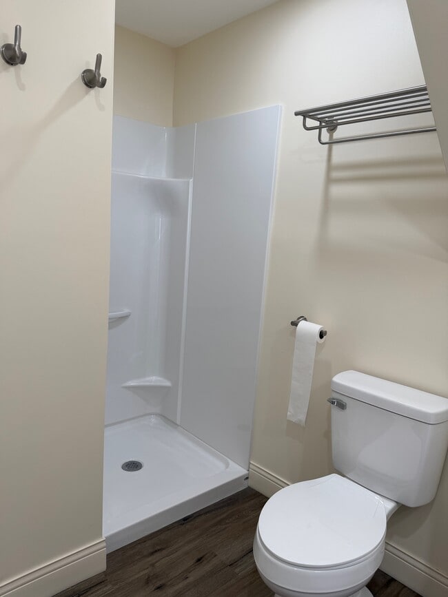 Building Photo - 131 George St