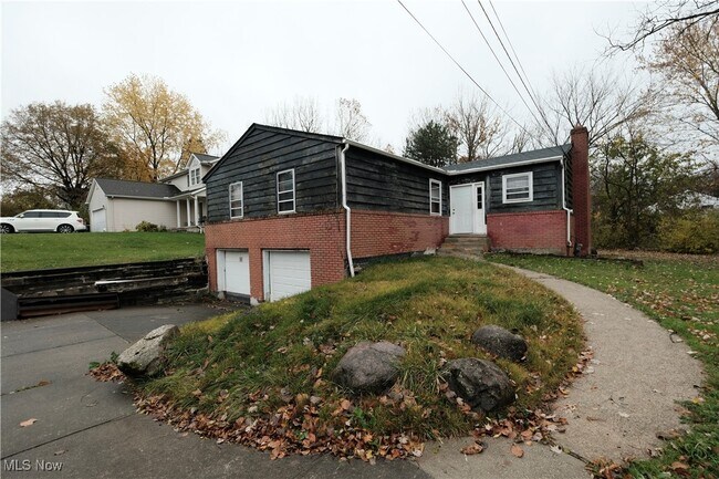 Foto del edificio - 22560 Libby Rd