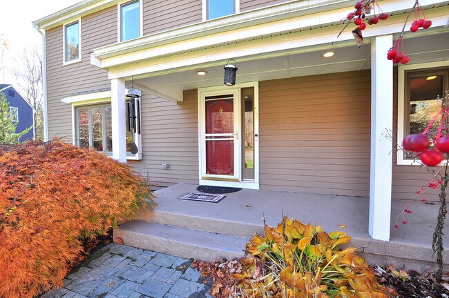 Foto del edificio - 16 Virginia Ln