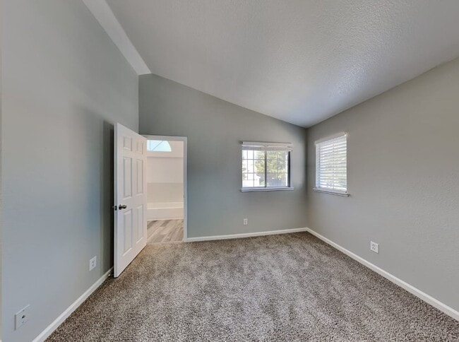 Building Photo - 8346 Oakenshield Cir