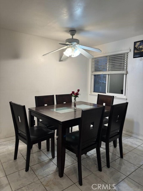 Foto del edificio - 1307 Cloverglen Dr