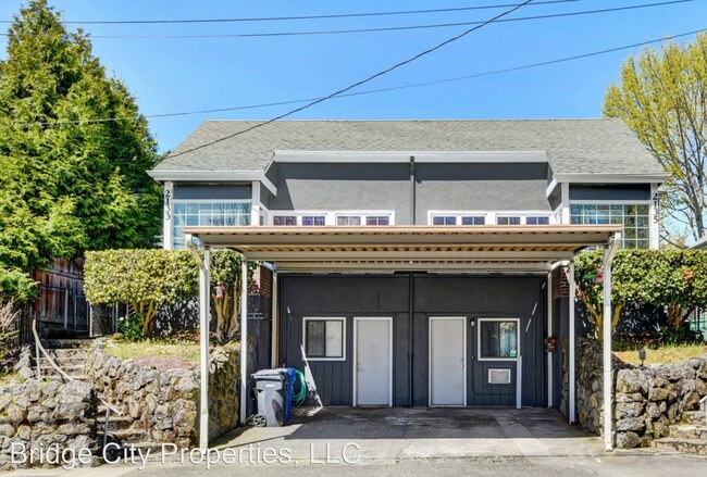 Foto del edificio - 3 br, 1.5 bath House - 2133 SE Madison St.