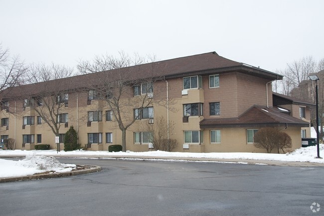 Building Photo - Ridgewood & Westridge Apartments