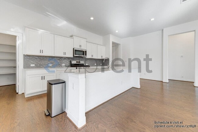 Building Photo - 1620 Gladewater Way