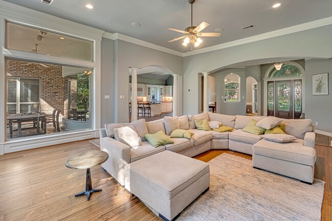 Foto del edificio - 8615 Haven Woods Way