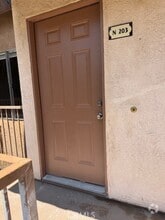 Building Photo - 994 La Costa Dr