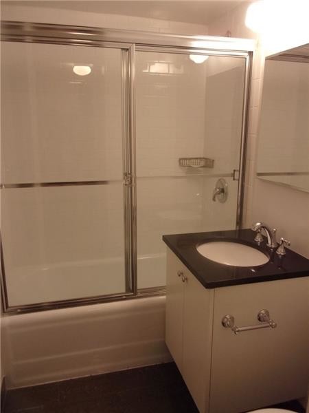 Foto del edificio - 108 E 38th St