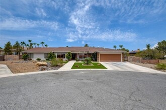 Building Photo - 7040 Bailey Cir