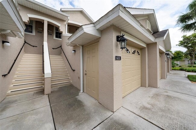 Building Photo - 9417 Myrtle Creek Ln
