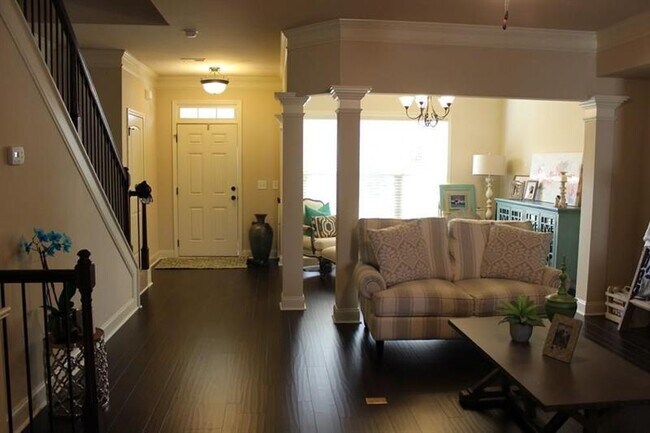 Building Photo - 4325 Wildener Way