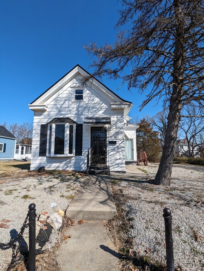 Building Photo - 1516 Walnut St
