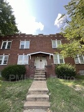 Building Photo - 4709 Newport Ave