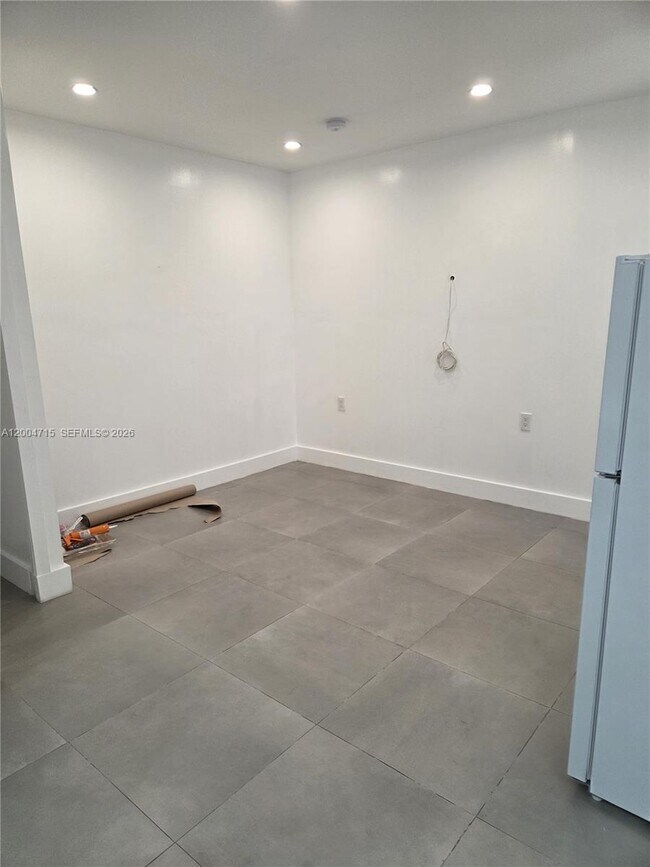 Foto del edificio - 6335 N Miami Ave