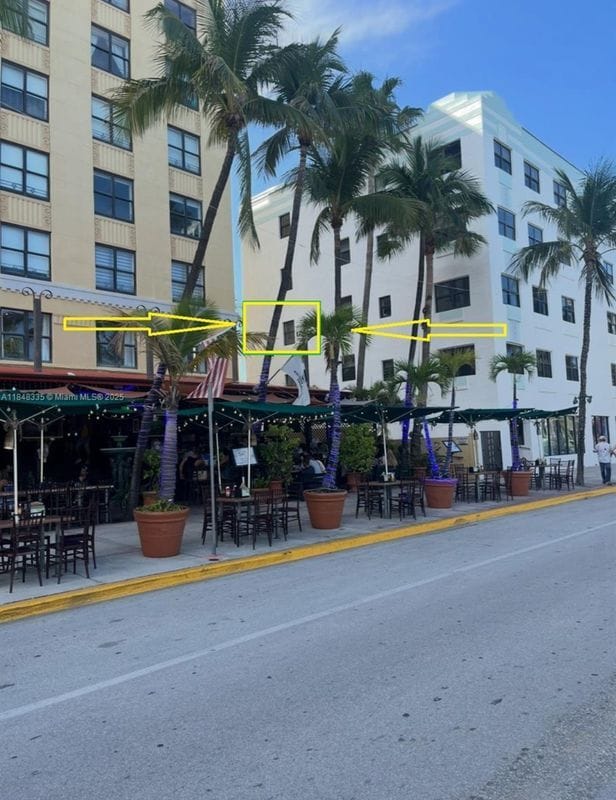 Building Photo - 1390 Ocean Dr