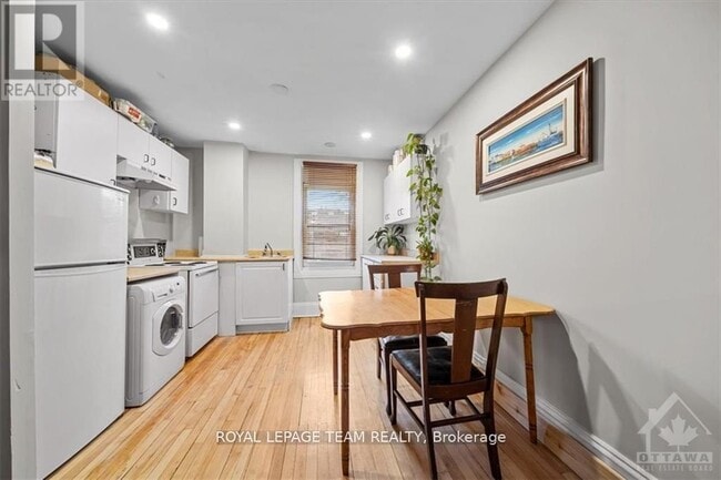 Building Photo - 21 Arlington Ave