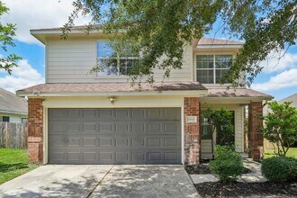 Building Photo - 4419 Crossvine Ave