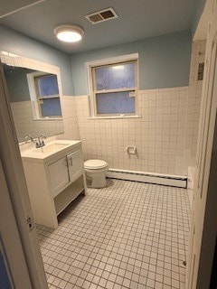 Building Photo - 7637 S Essex Ave