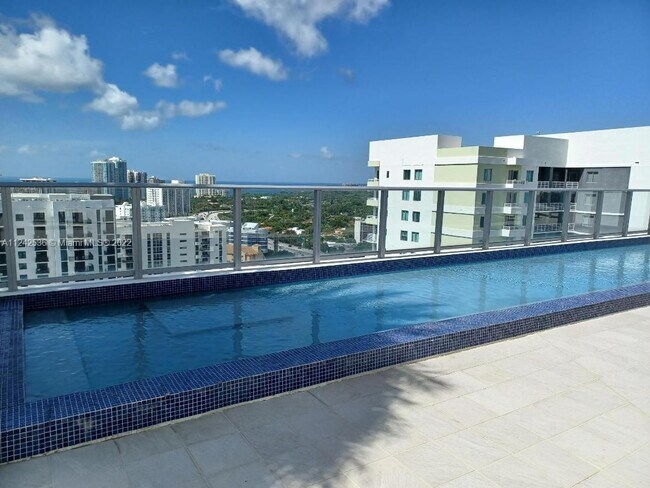 Foto del edificio - 1010 SW 2nd Ave