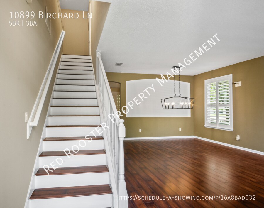 Foto principal - 10899 Birchard Ln