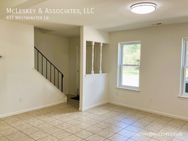 Foto del edificio - 837 Westminster Ln