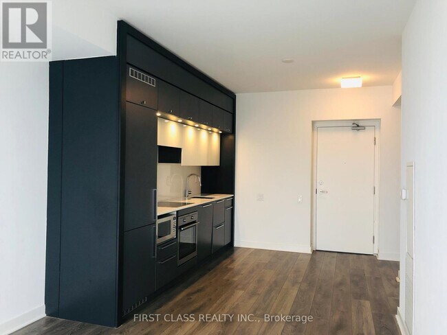 Photo du bâtiment - 15 Grenville St