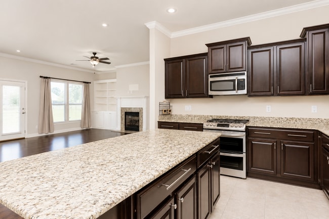 Building Photo - 37436 Amalfi Dr
