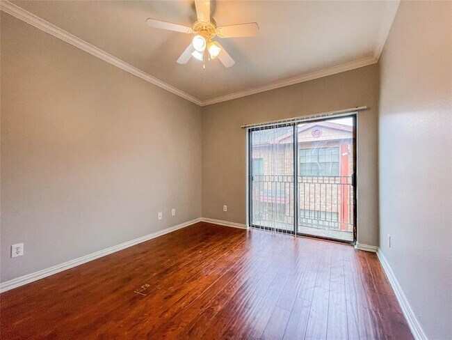 Foto del edificio - 9400 Bellaire Blvd