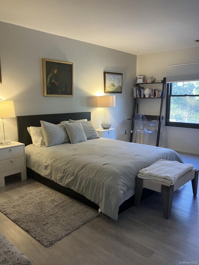 Foto del edificio - 50 Hubbard Ln