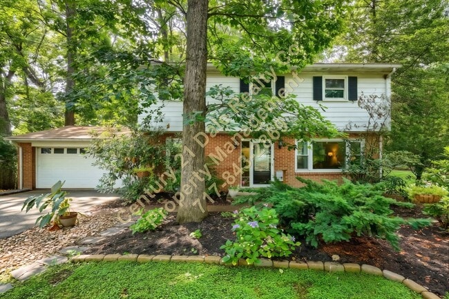 Foto del edificio - Beautiful 3 Bedroom 2.5 Bath Home in Dallastown Schools Pet Friendly