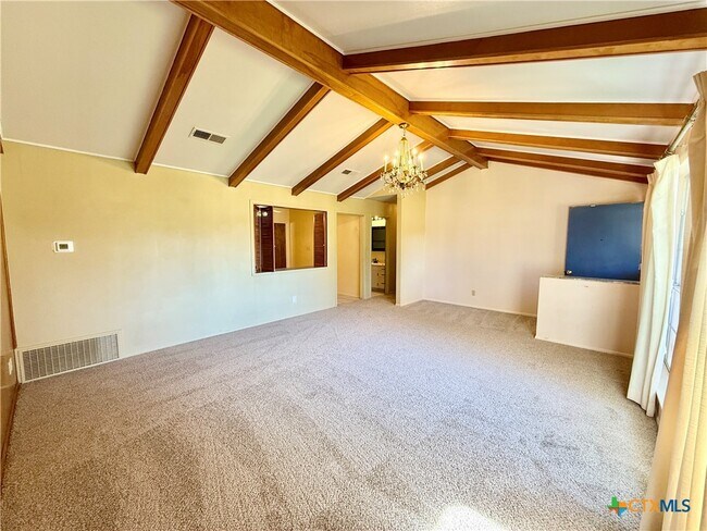 Foto del edificio - 1050 Elizabeth Ave