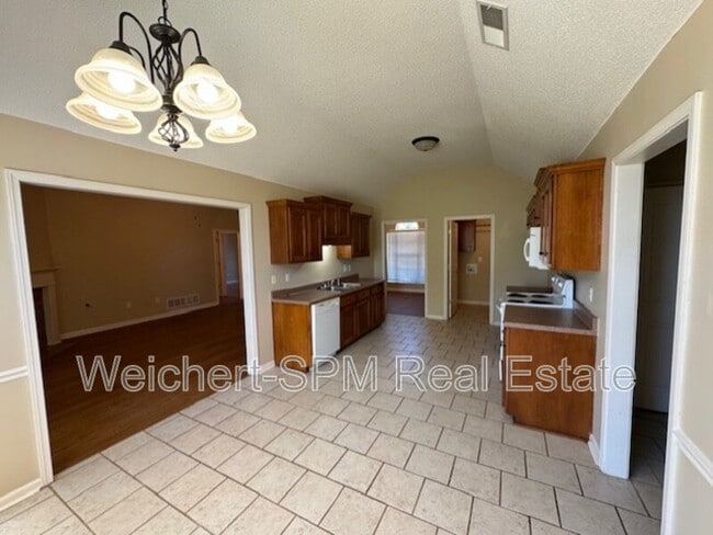 Building Photo - 35 Mulberry Cove