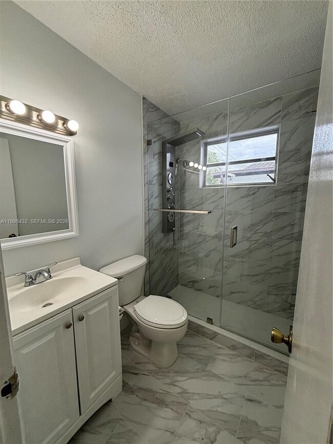 Foto del edificio - 5011 SW 5th St