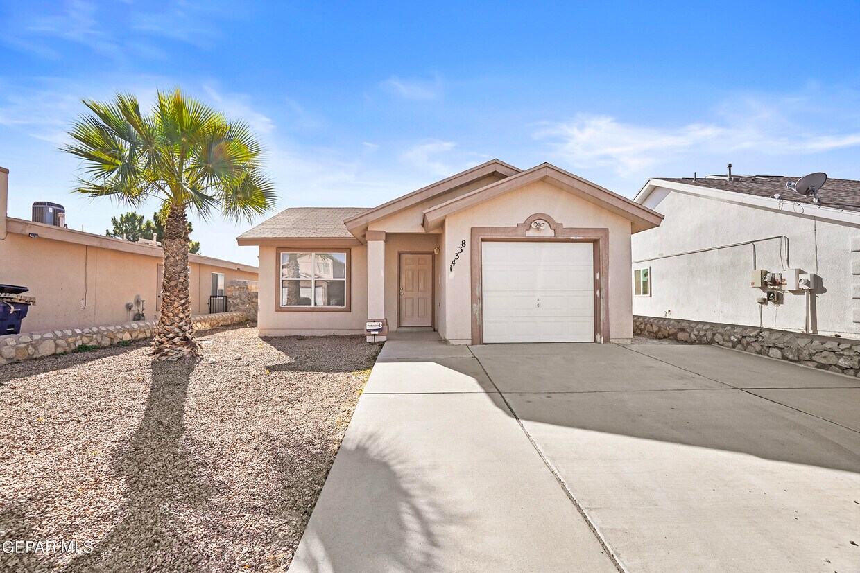 Primary Photo - 14338 Patriot Point Dr