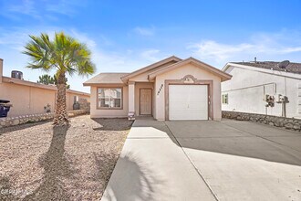 Building Photo - 14338 Patriot Point Dr