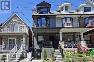 Building Photo - 1182 Ossington Ave