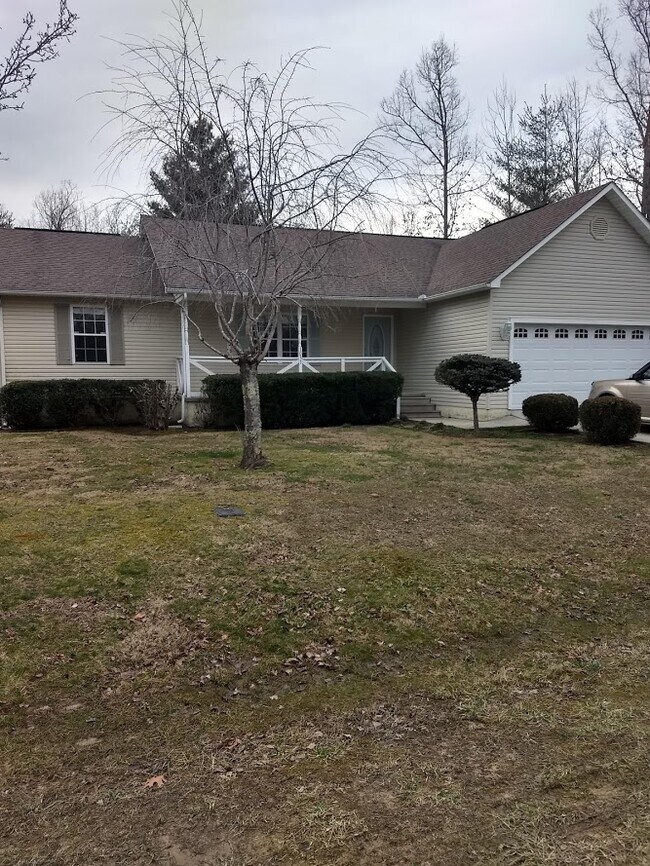 Building Photo - 1033 Ackia Dr