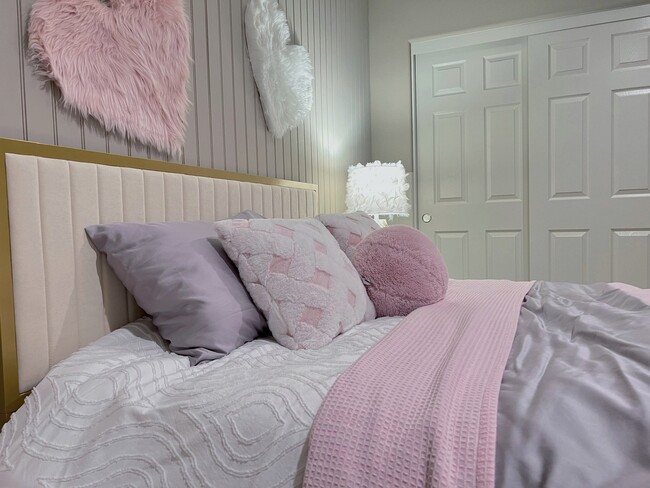 Foto del edificio - 7766 Isaac St